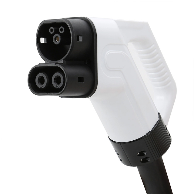 Connecteur DC Fast EV Connecteur CCS2 Plug de chargement (80A 150A 200A) pour la station de chargement EV commerciale